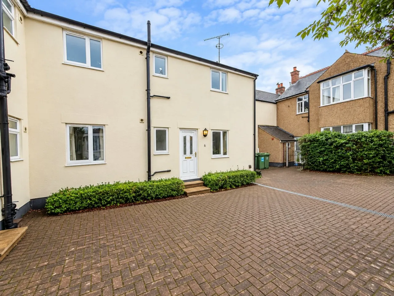 Regents Court, St. Albans, photo 8
