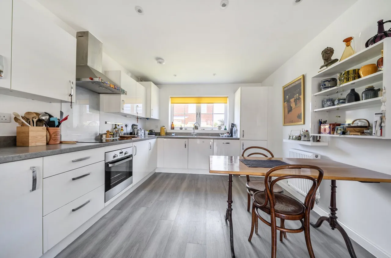 Jodrell Place, Selsey, PO20, photo 6