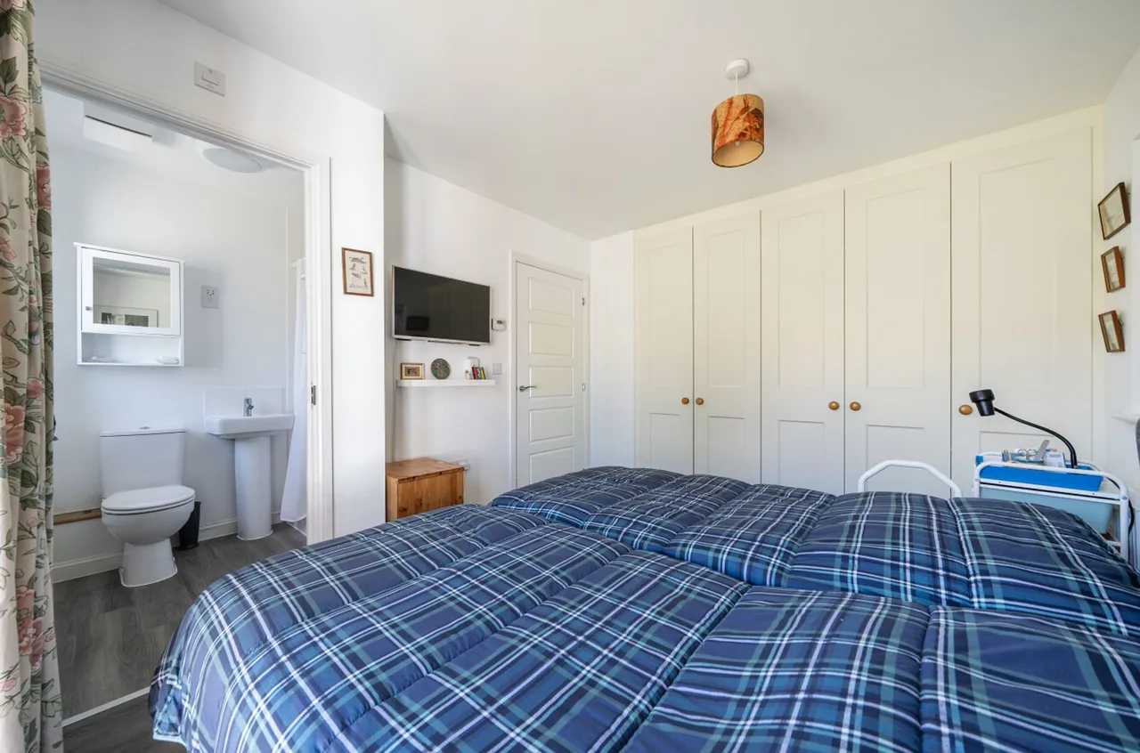 Jodrell Place, Selsey, PO20, photo 11