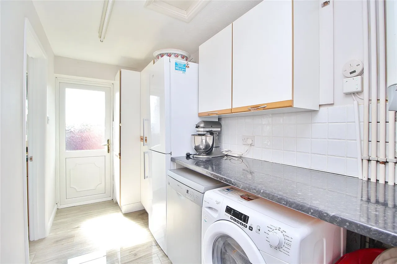 Cleveland Close, Salvington, BN13, photo 13