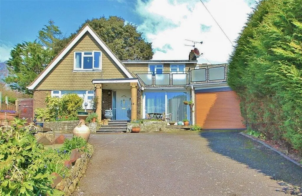 4 bed house for sale, Cleveland Close, Salvington, BN13