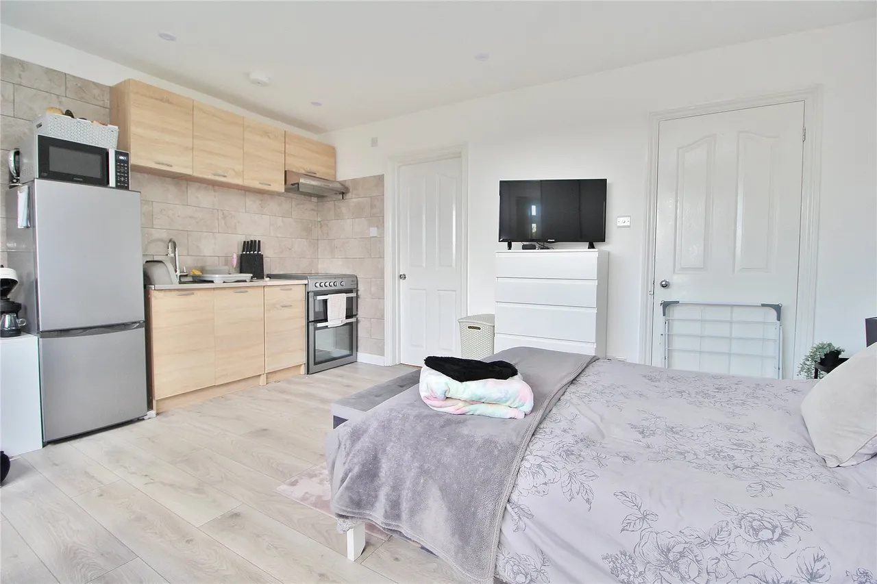 Cleveland Close, Salvington, BN13, photo 9
