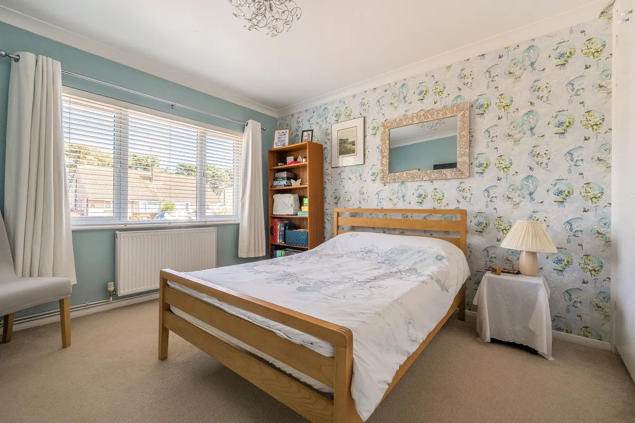 Palmbeach Avenue, Hythe, CT21, photo 17
