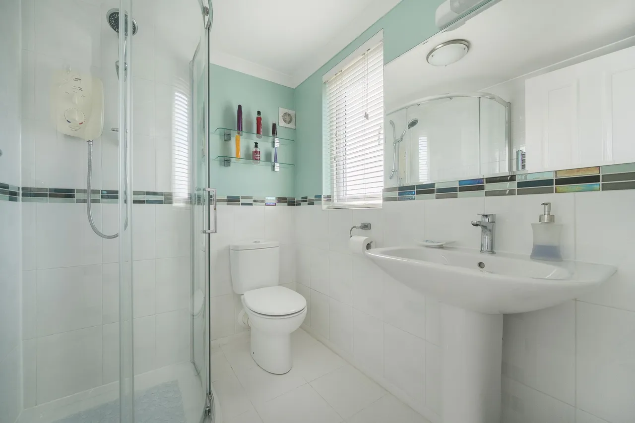 Palmbeach Avenue, Hythe, CT21, photo 15