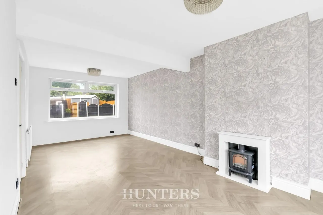 Acresfield, Middleton, M24, photo 3