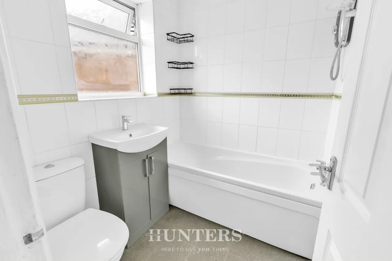 Acresfield, Middleton, M24, photo 15