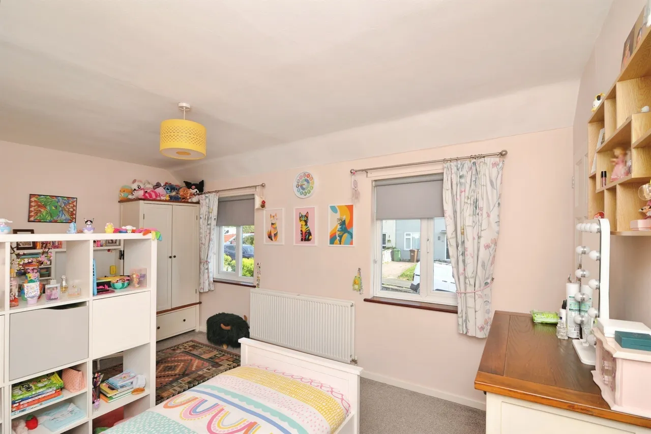 Dymond Road, St. Leonards-On-Sea, photo 8