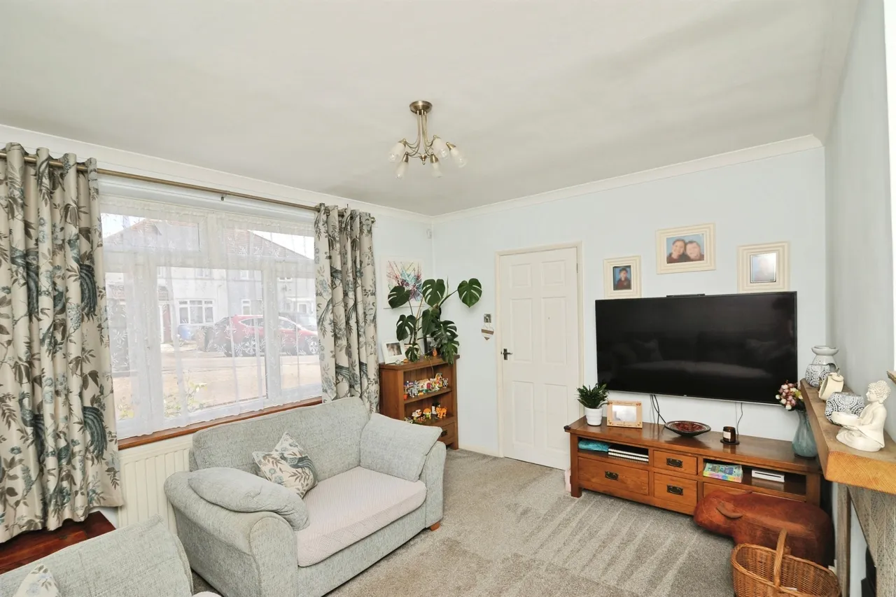 Dymond Road, St. Leonards-On-Sea, photo 5