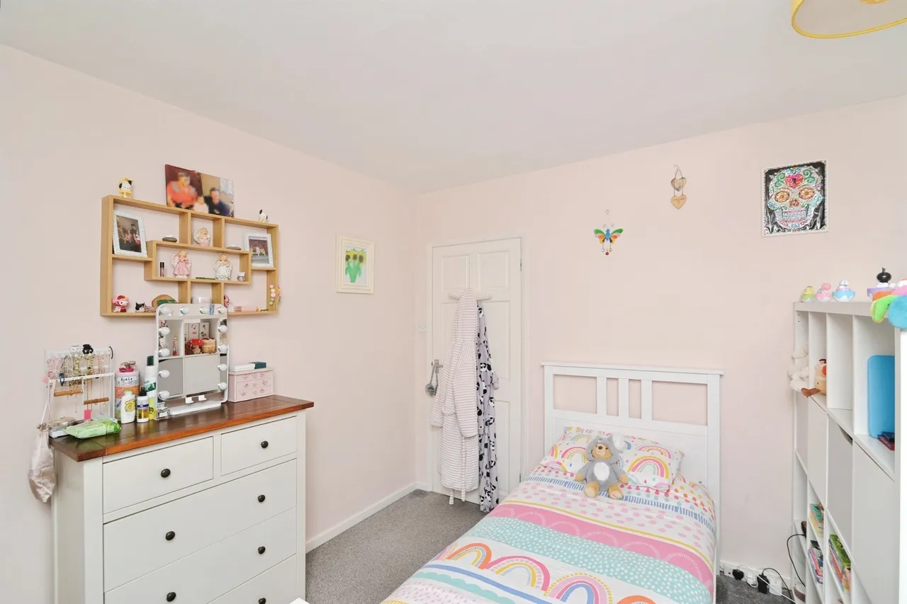 Dymond Road, St. Leonards-On-Sea, photo 9