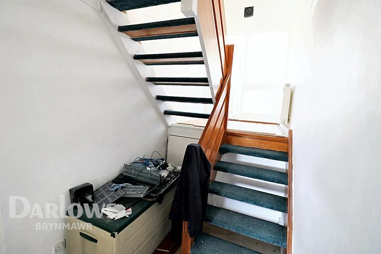 Willow Court, Tredegar, photo 24