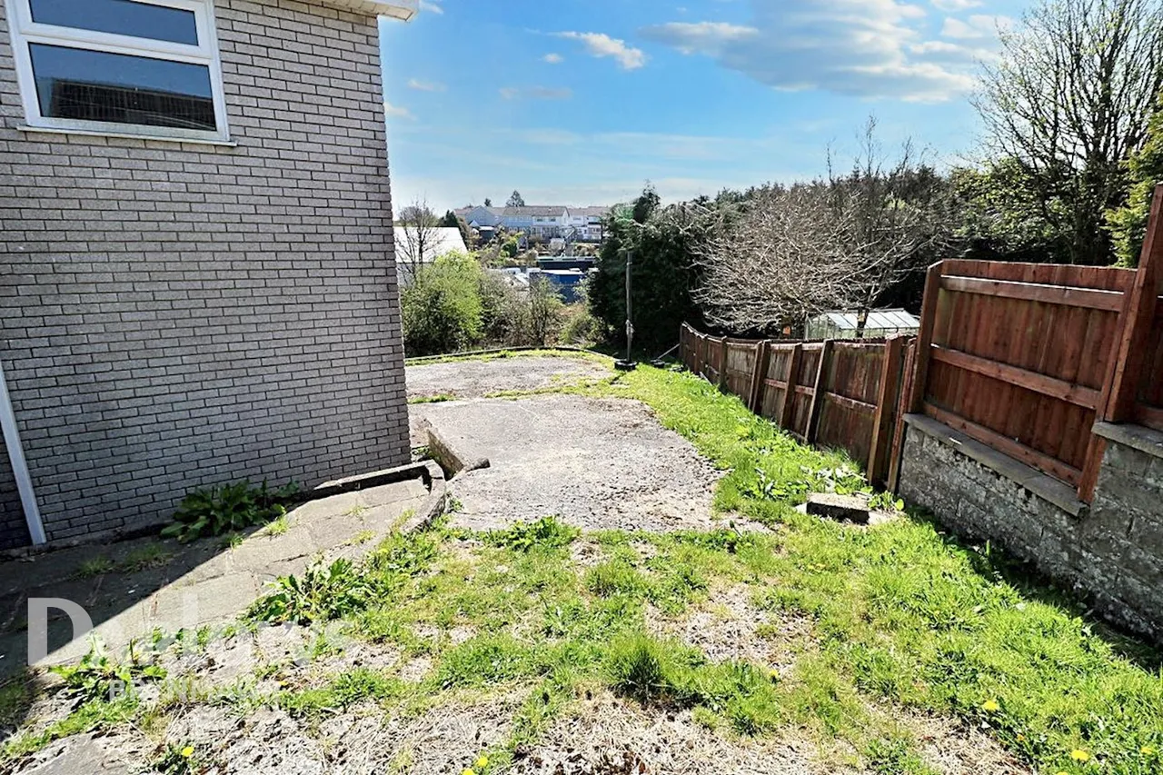 Willow Court, Tredegar, photo 33