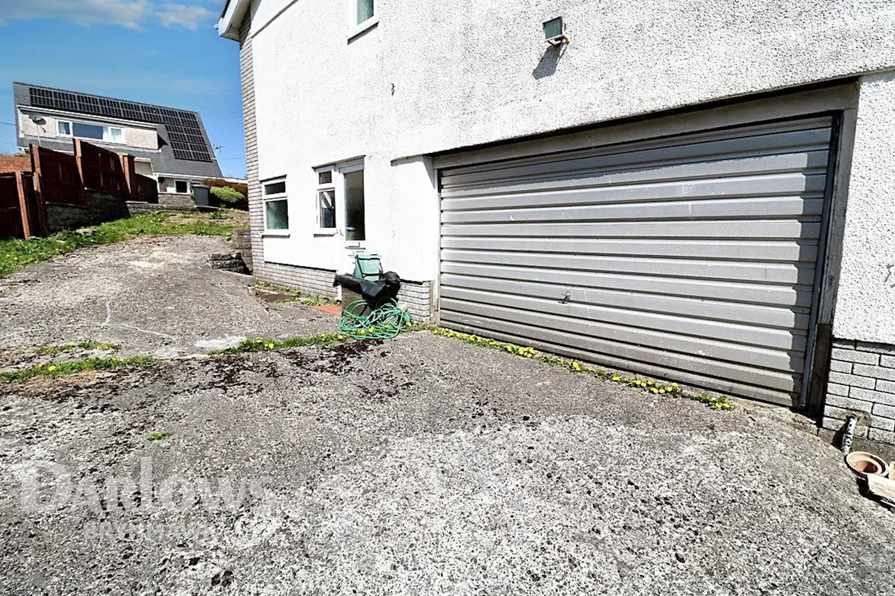 Willow Court, Tredegar, photo 31