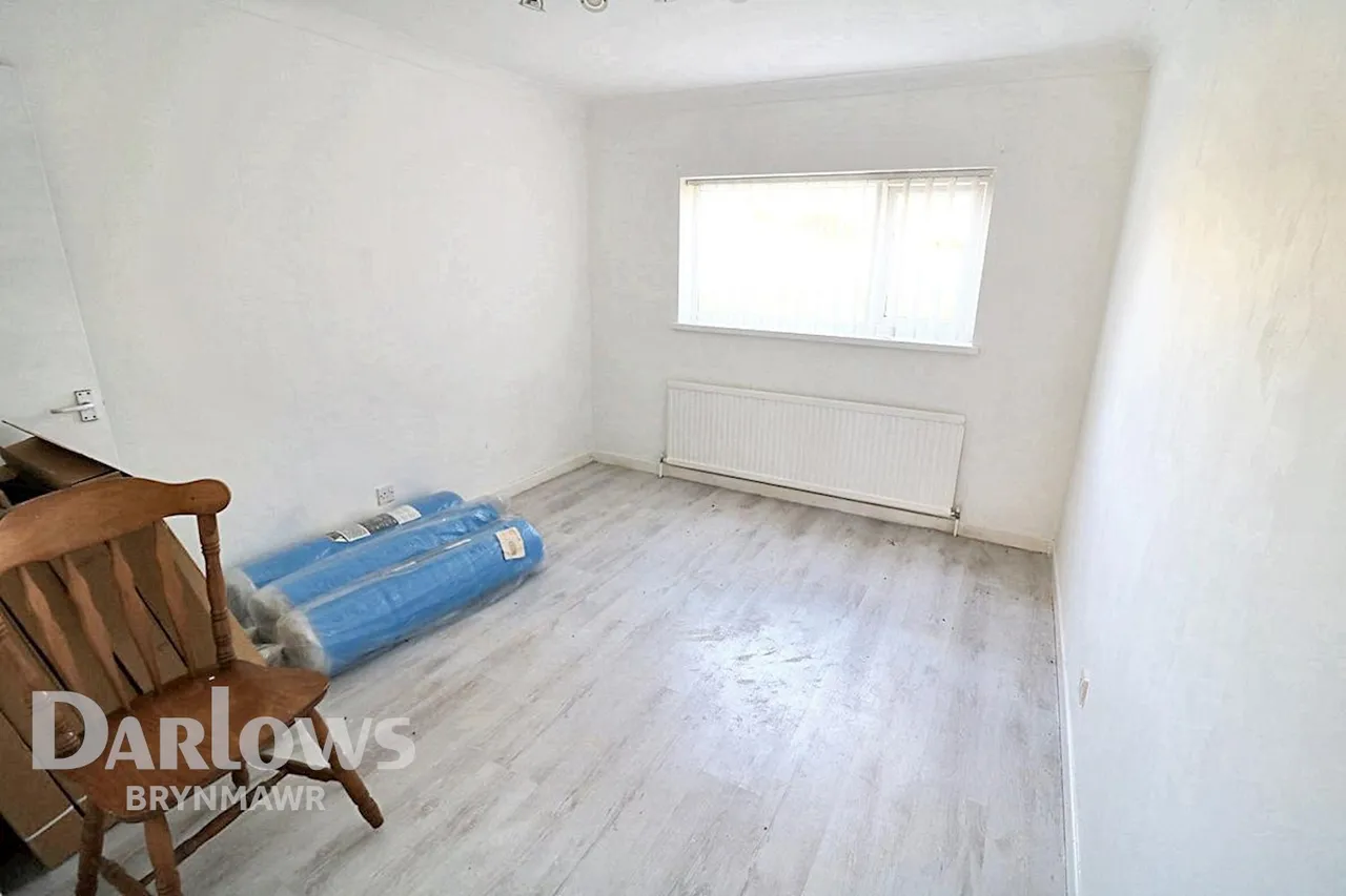 Willow Court, Tredegar, photo 21
