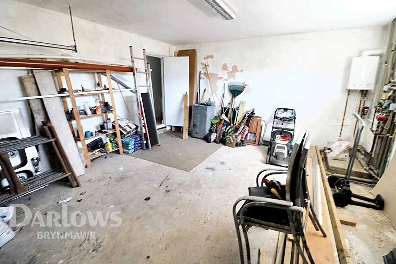 Willow Court, Tredegar, photo 23