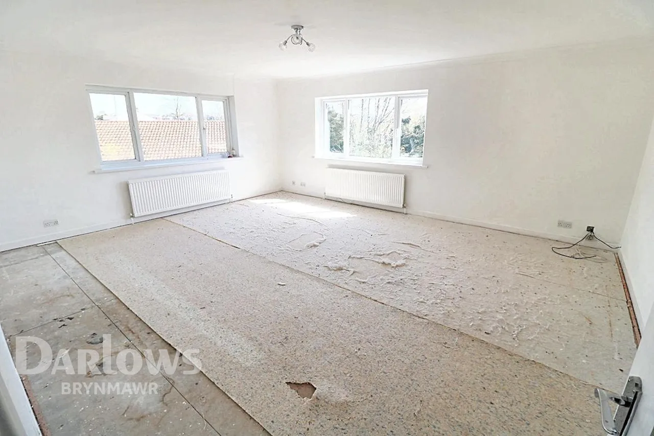 Willow Court, Tredegar, photo 5