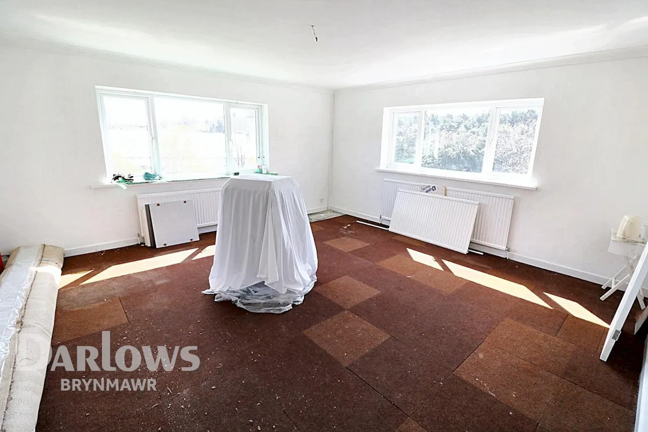 Willow Court, Tredegar, photo 10