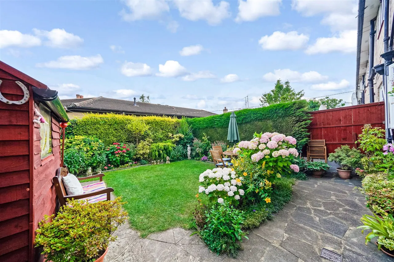 The Roundway, Tottenham, N17 7HG, photo 7