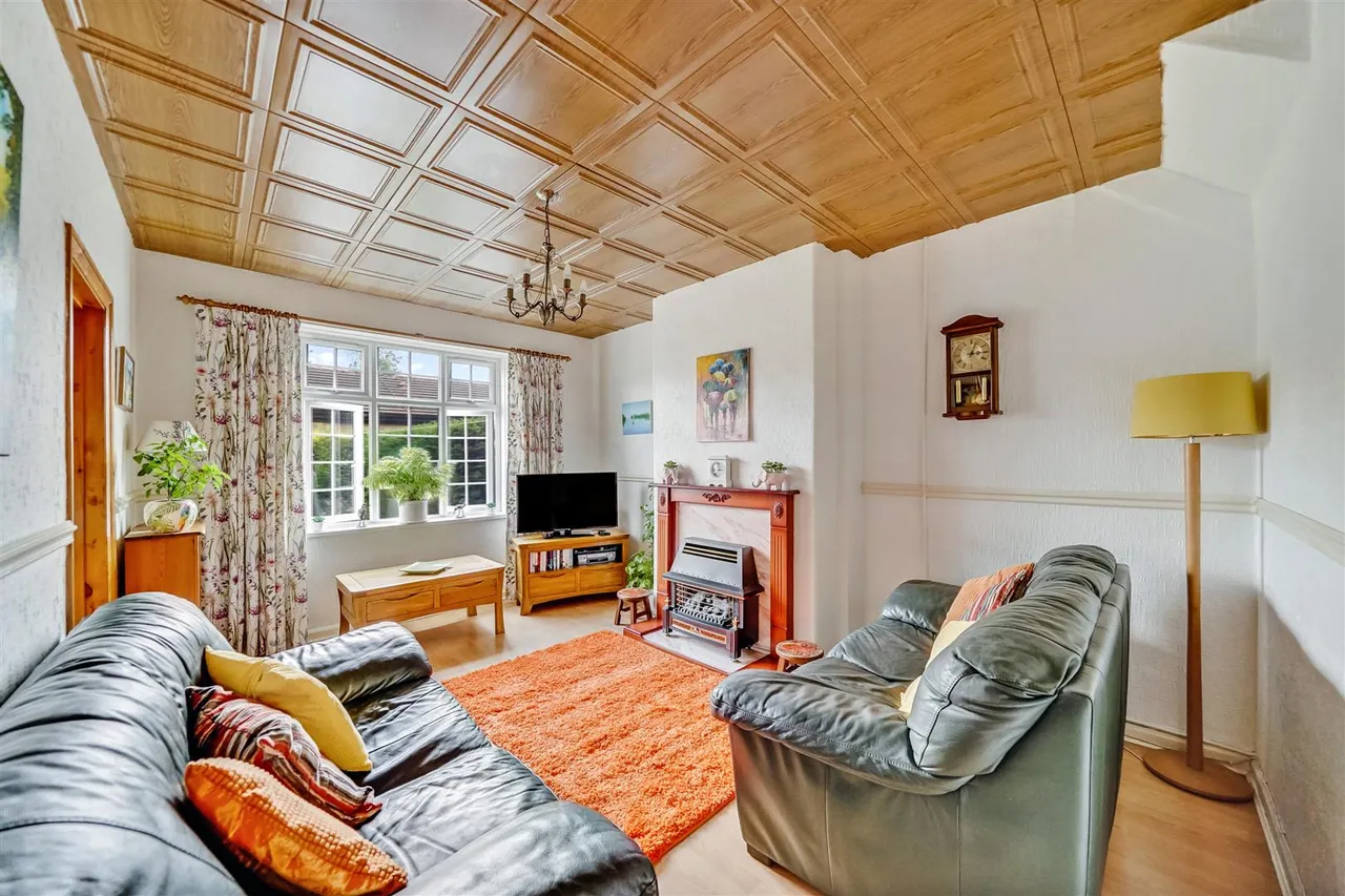 The Roundway, Tottenham, N17 7HG, photo 11