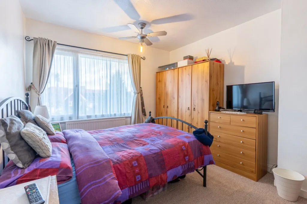 Jubilee Crescent, Gravesend, DA12, photo 15