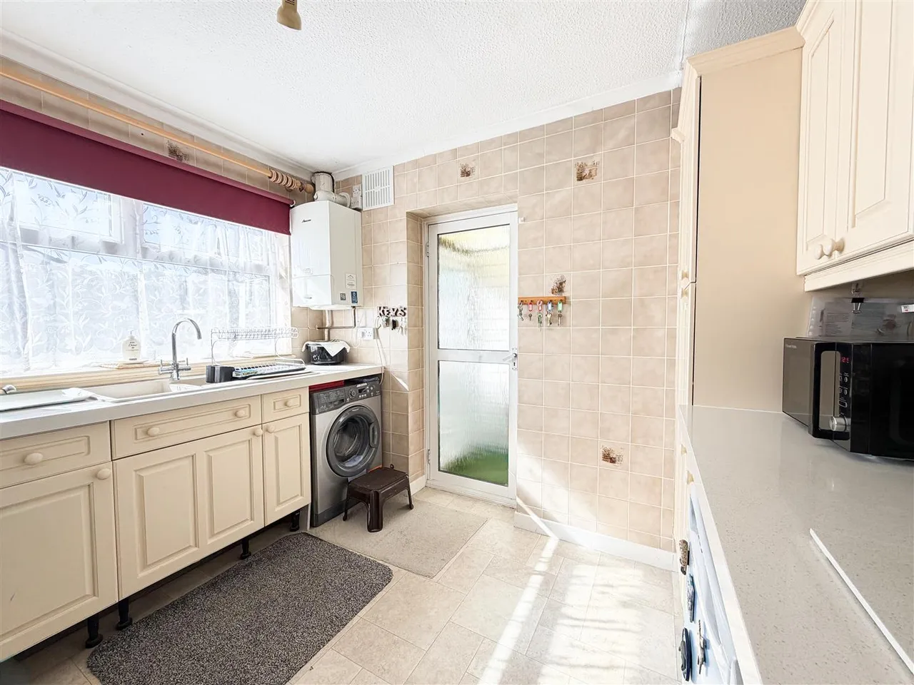 Jay Close, Eastbourne, BN23 7RW, photo 6