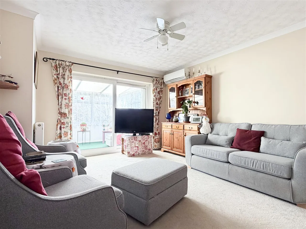 Jay Close, Eastbourne, BN23 7RW, photo 4