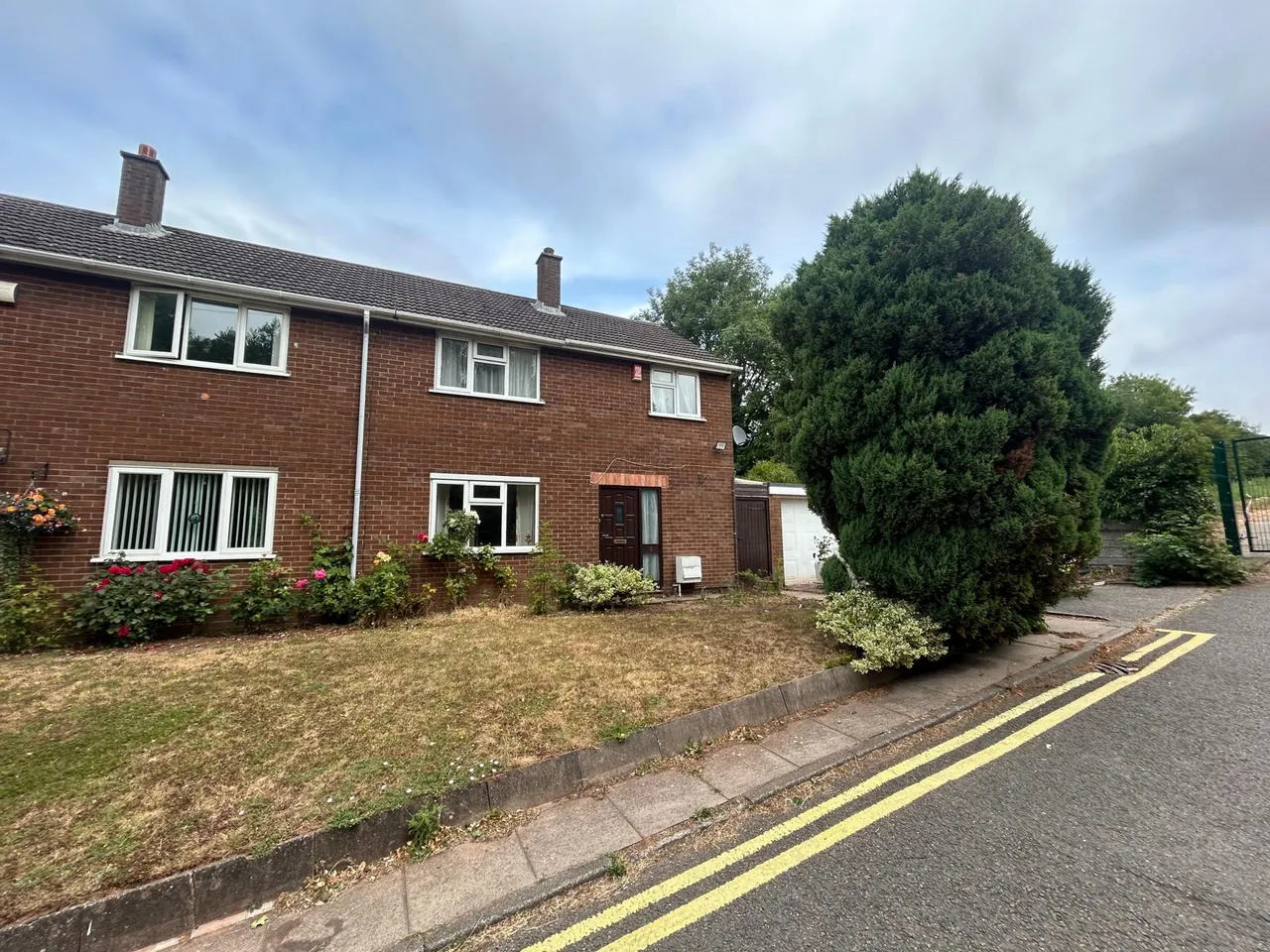 3 bed house to rent, Paulet School Drive, Burton Upon Trent, DE15