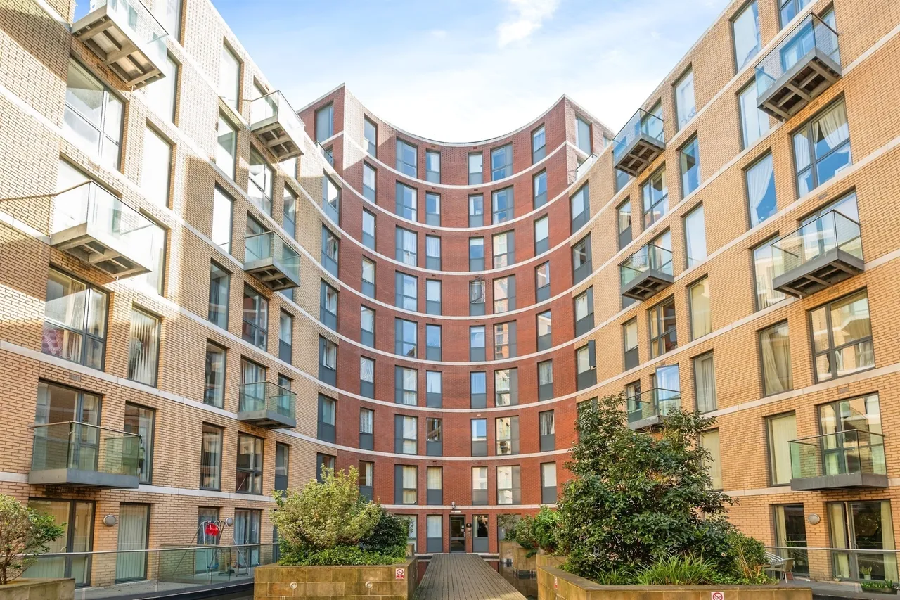 1 bed flat for sale — Essex Street, Birmingham