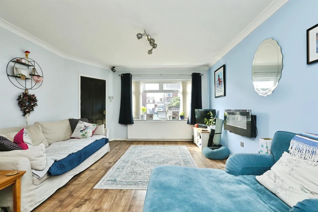 Progress Drive, Bramley, Rotherham, photo 2