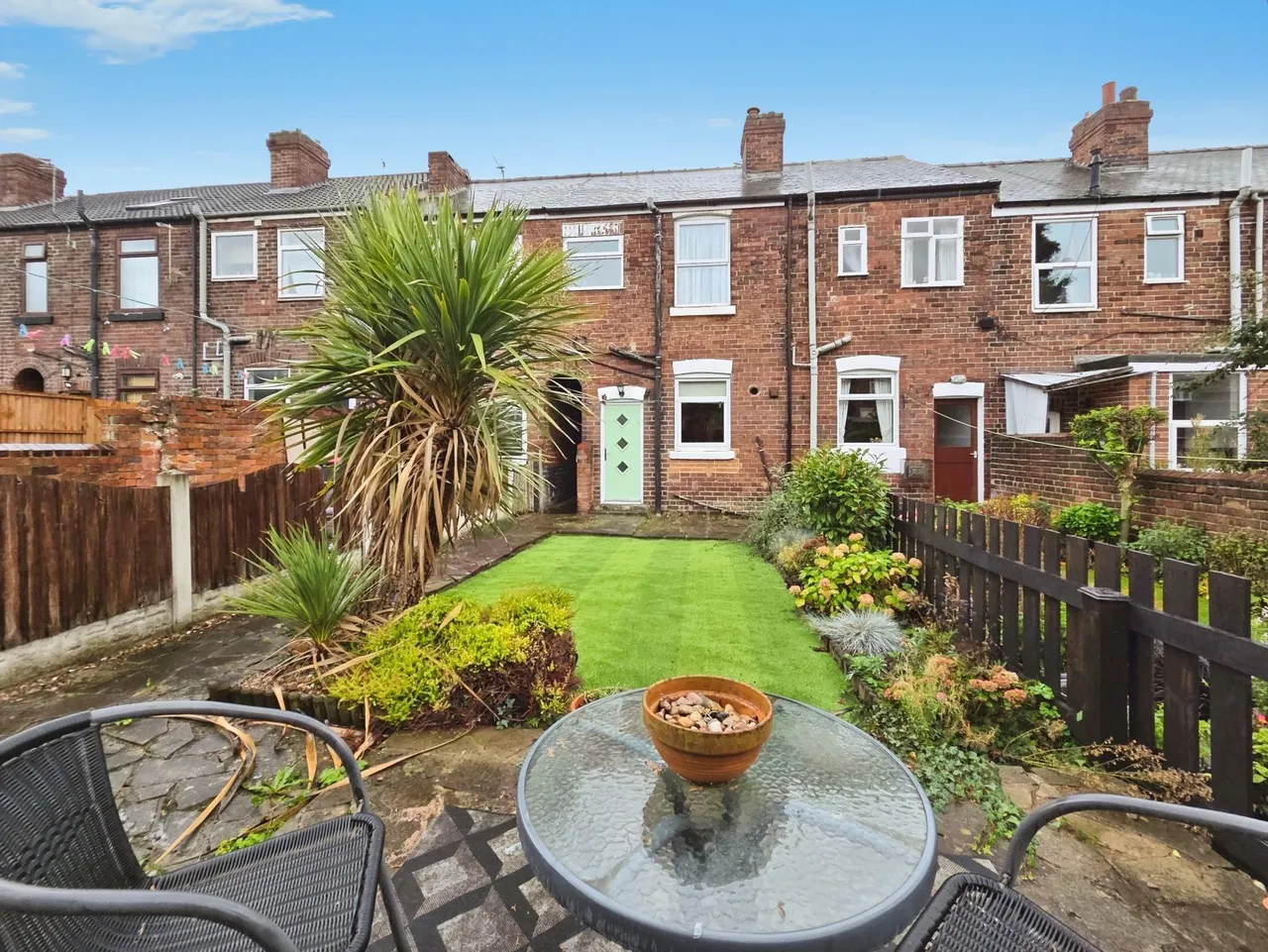 2 bed house for sale, Clifton Avenue, Clifton, S65