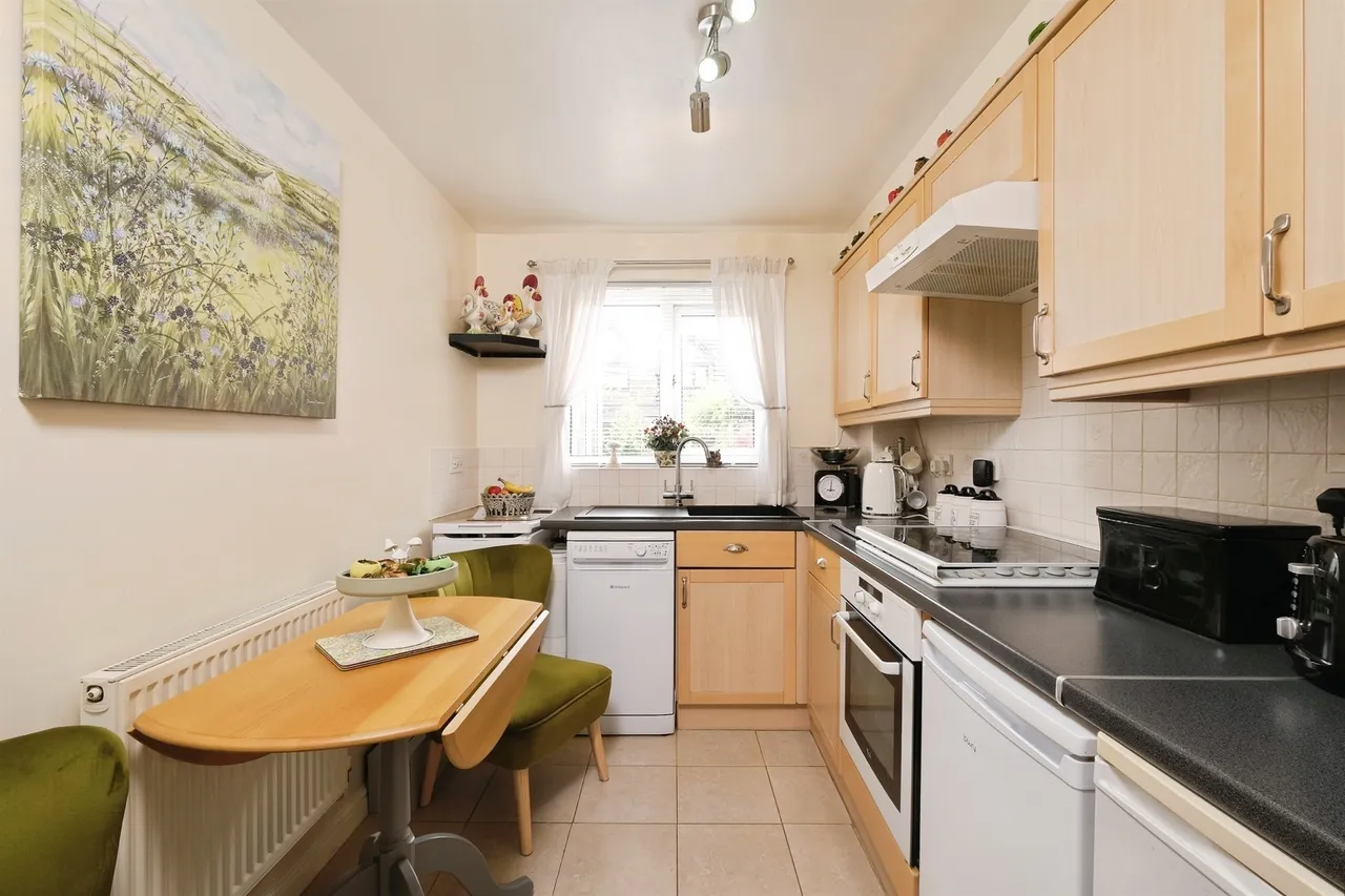 Cornpoppy Avenue, Monmouth, NP25, photo 9