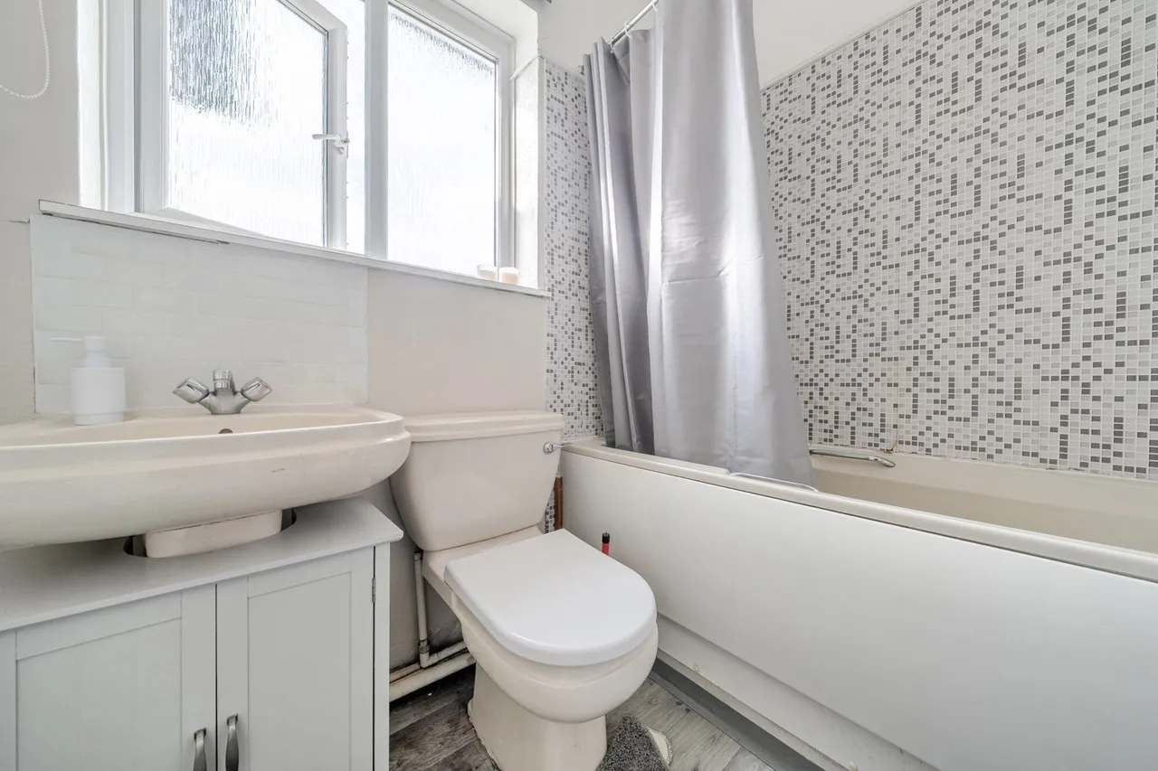 Southlands Road, BR2, photo 17
