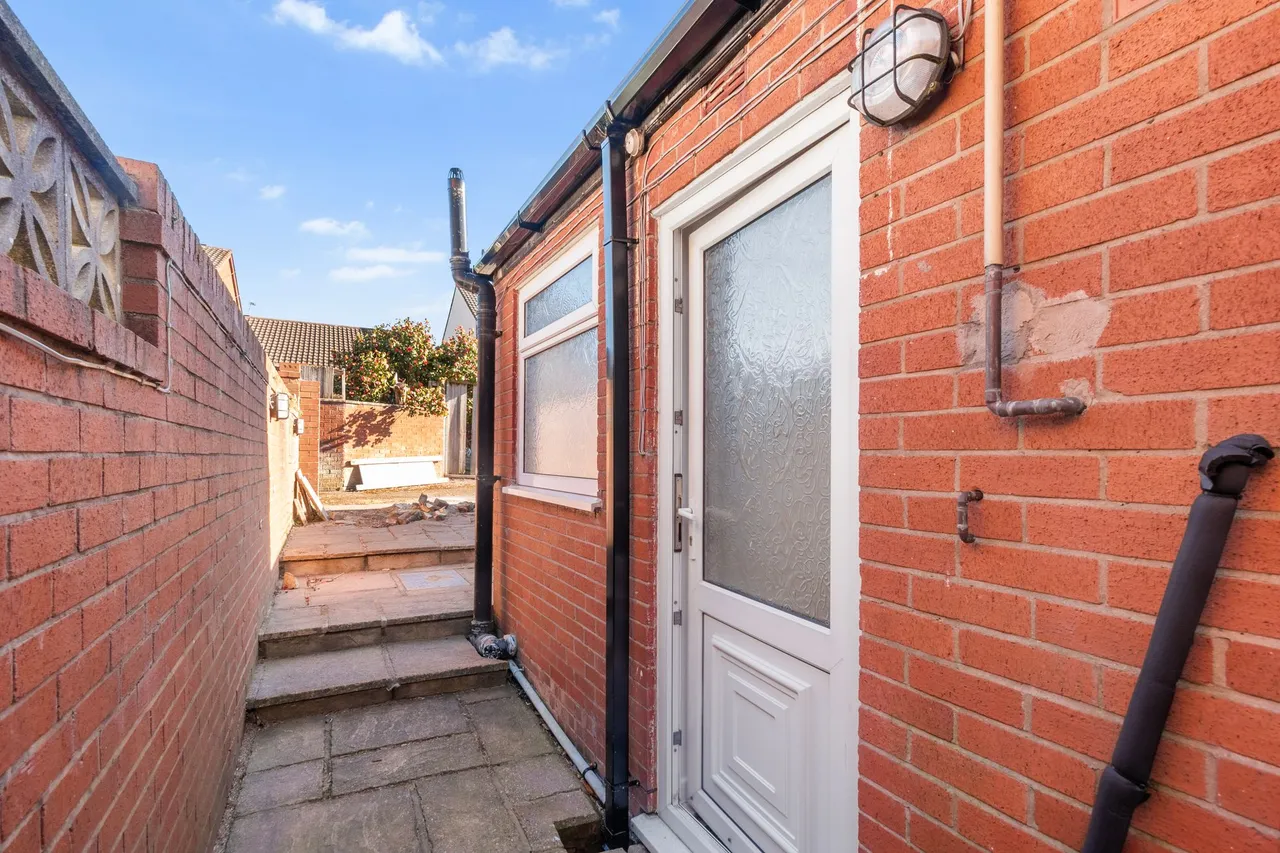 Parliament Street, Thatto Heath, St. Helens, St. Helens, WA9 5RE, photo 14