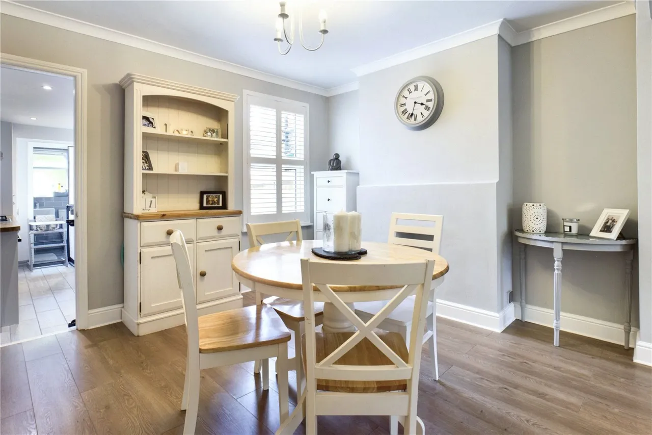 Church Street, Theale, RG7, photo 5