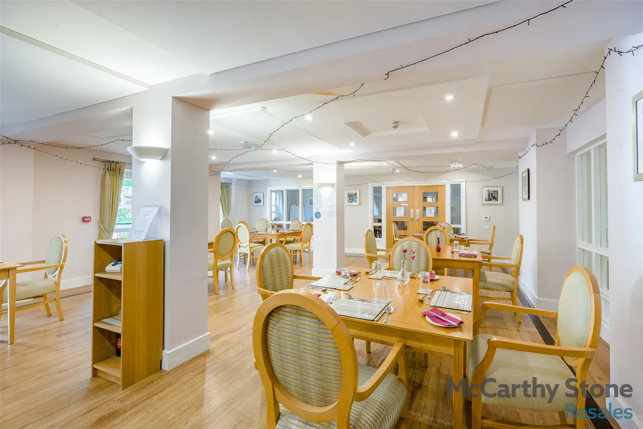 College Way, Welwyn Garden City, AL8, photo 35