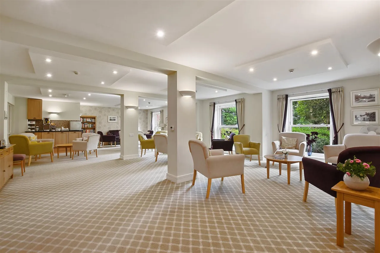 College Way, Welwyn Garden City, AL8, photo 26