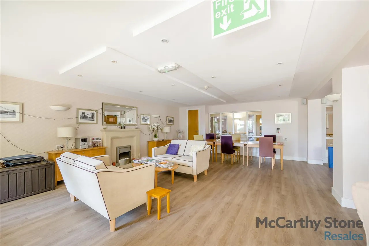 College Way, Welwyn Garden City, AL8, photo 37