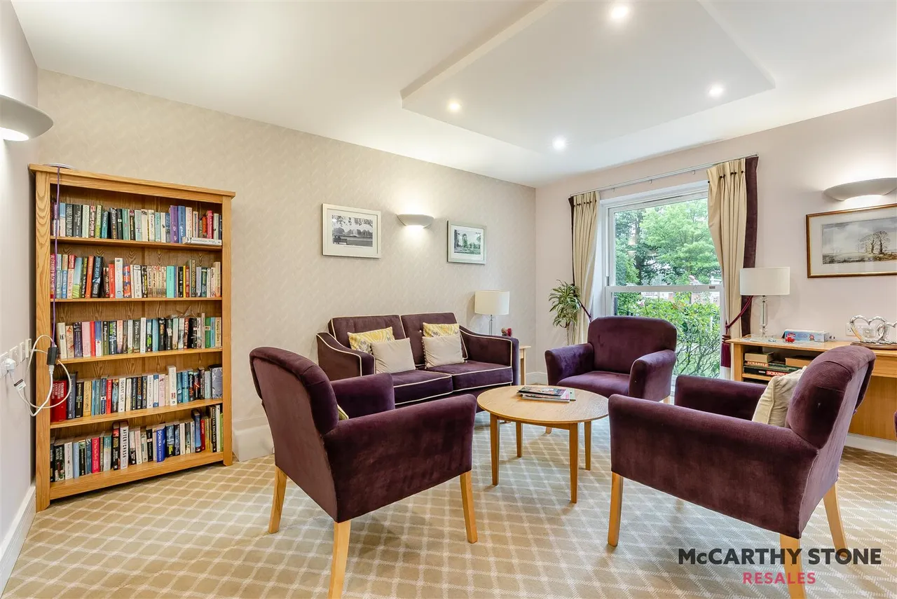 College Way, Welwyn Garden City, AL8, photo 30