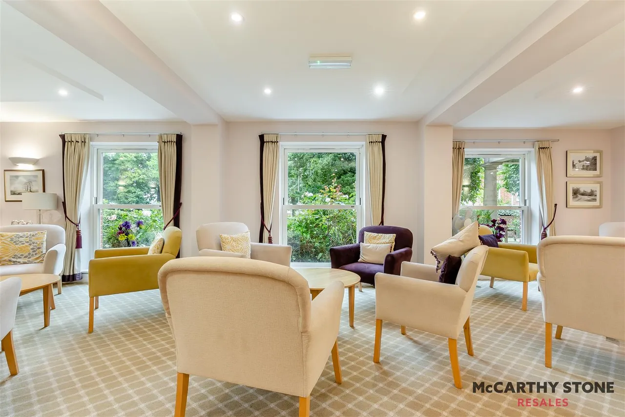 College Way, Welwyn Garden City, AL8, photo 33