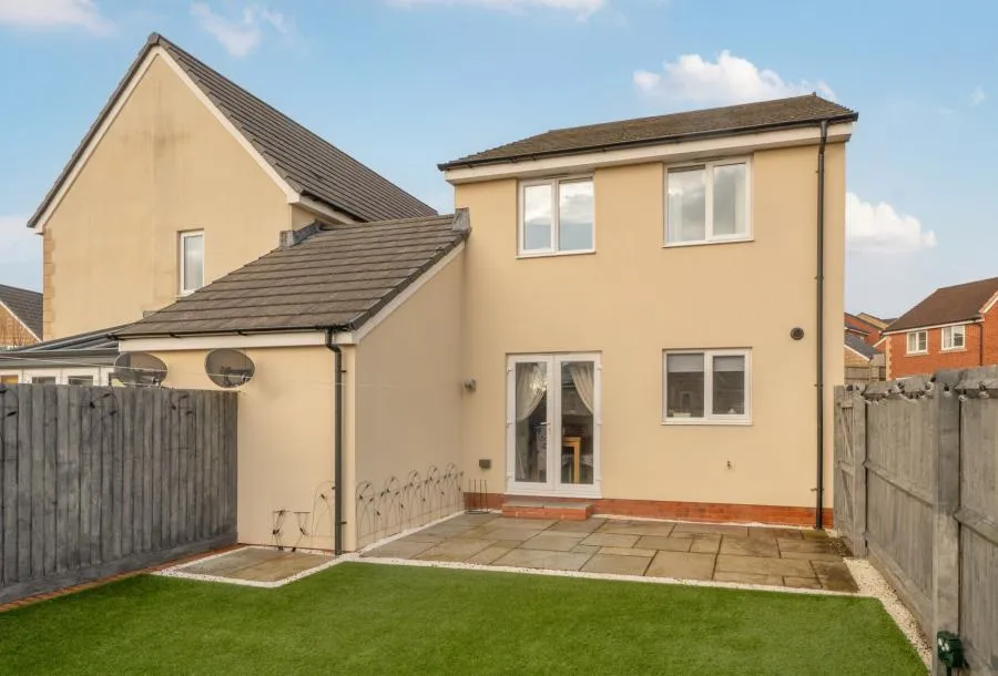 Fisher Close, Midsomer Norton, BA3, photo 17