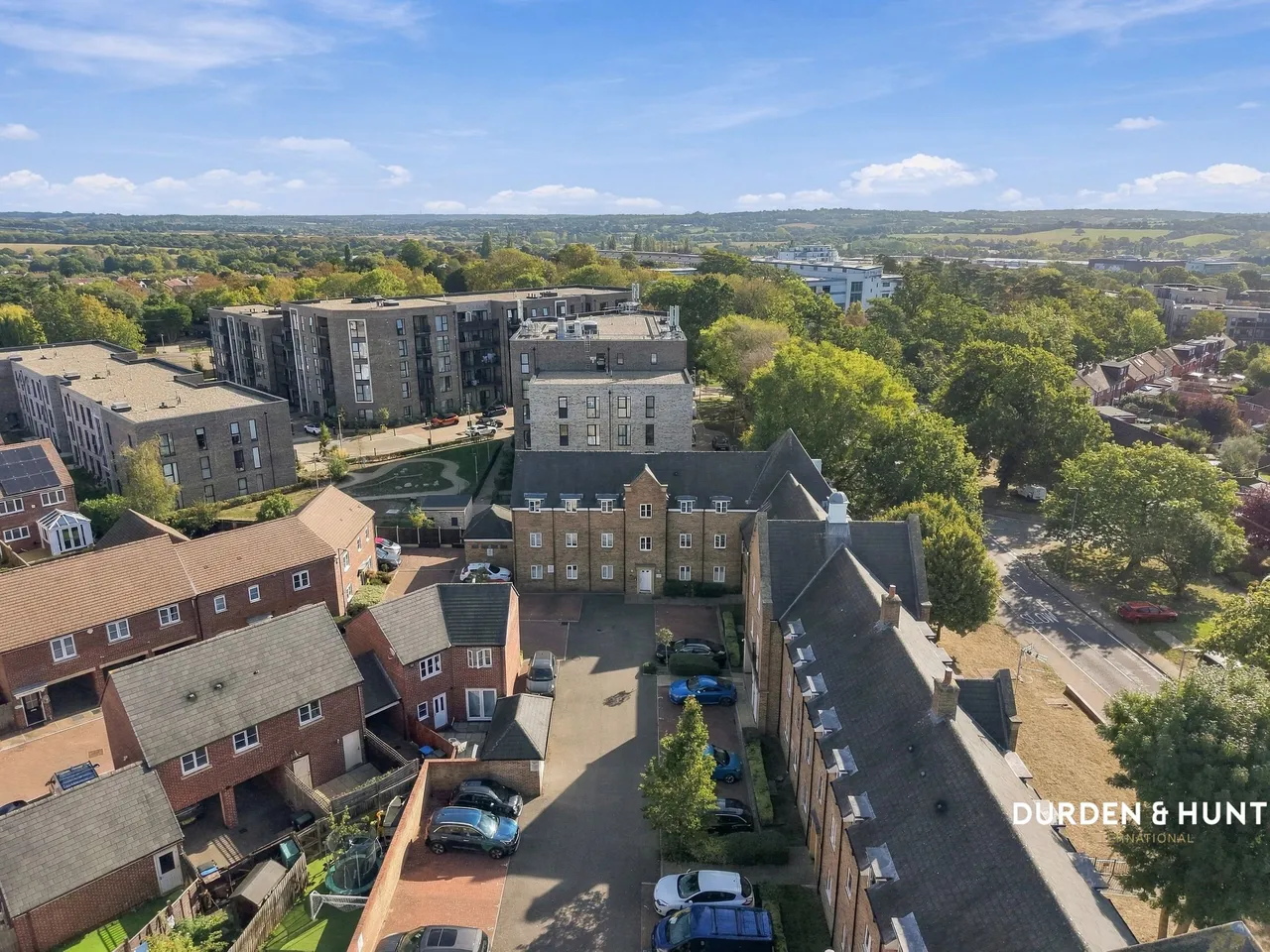 College Close, Loughton, IG10, photo 15