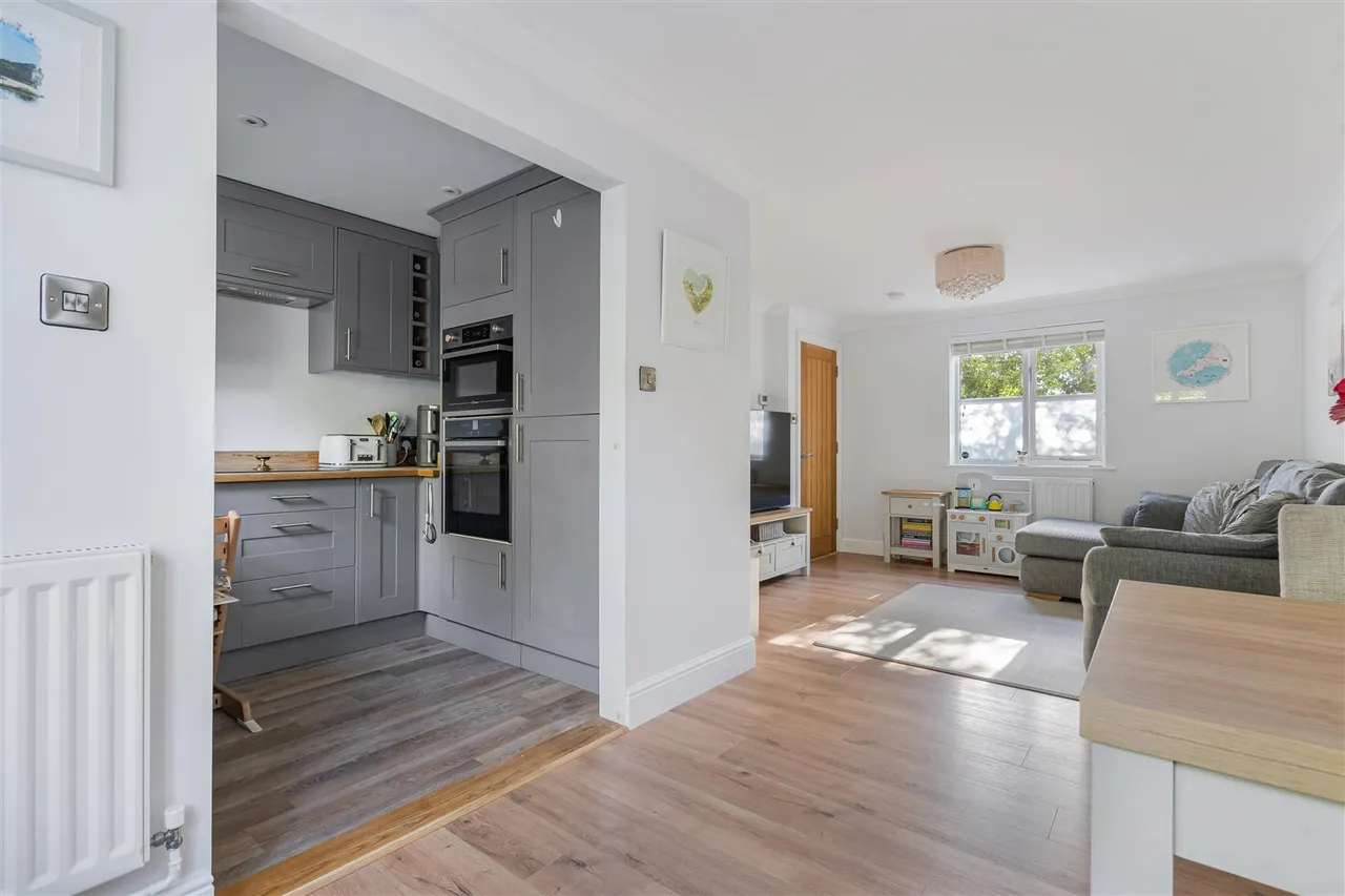 Meadow Lane, Linton, CB21, photo 6