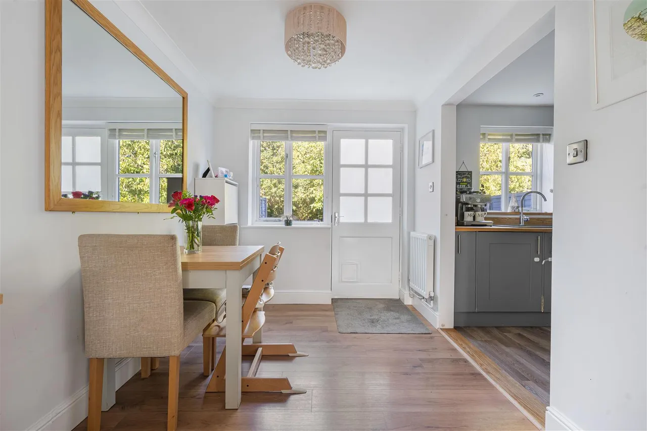 Meadow Lane, Linton, CB21, photo 5