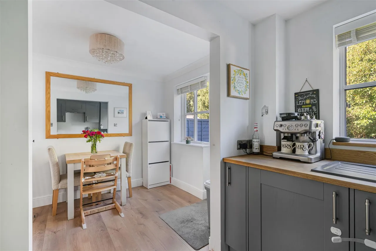 Meadow Lane, Linton, CB21, photo 8
