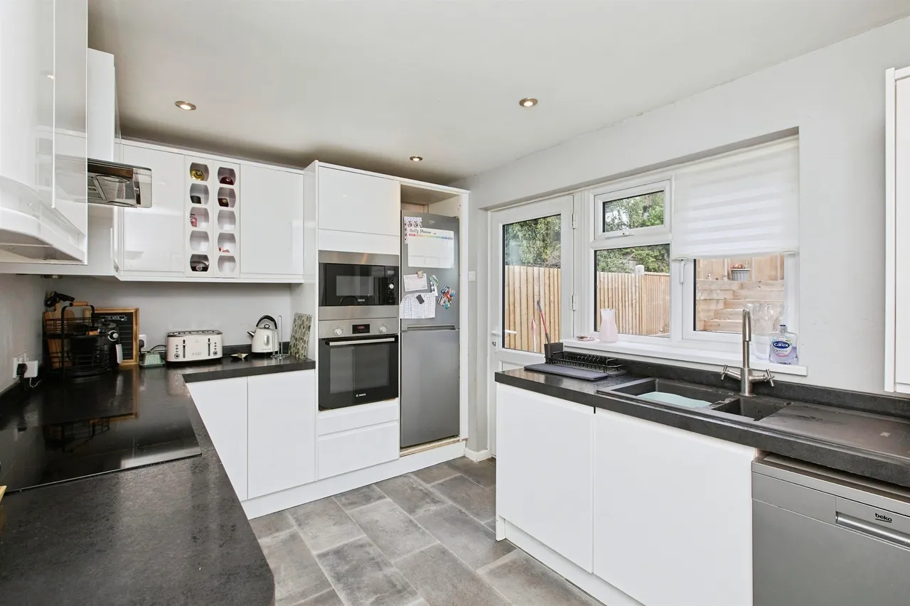Timbersbrook Close, Oakwood, DE21, photo 3