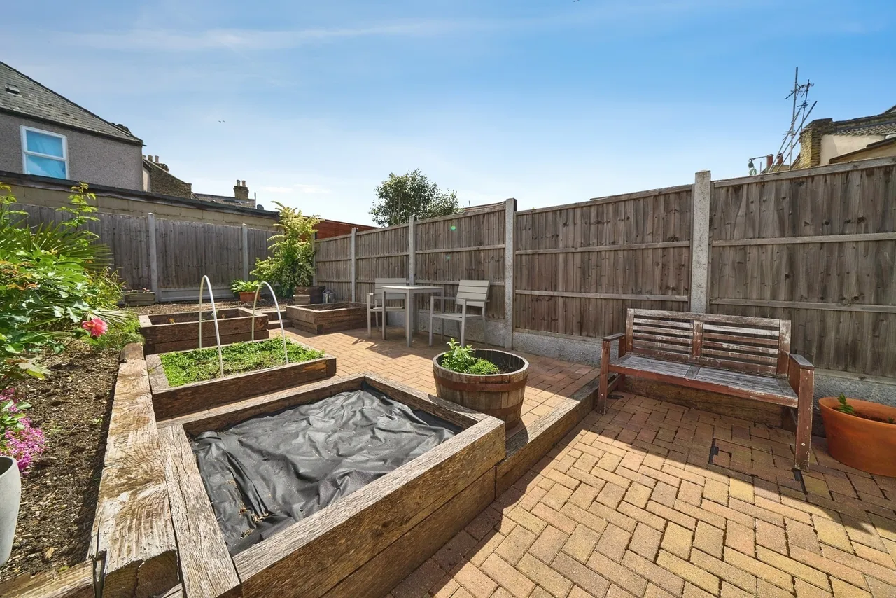 Devonshire Close, LONDON, London, E15, photo 25