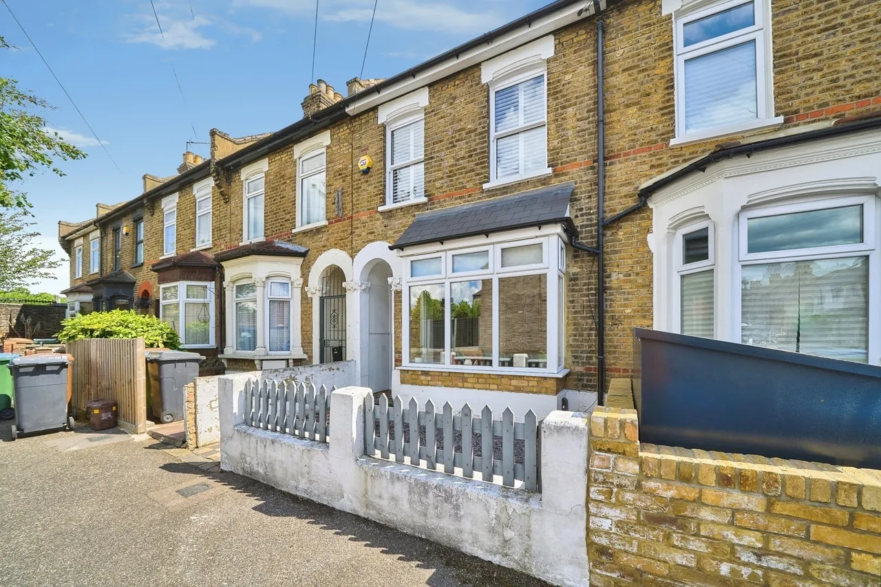 Devonshire Close, LONDON, London, E15, photo 18