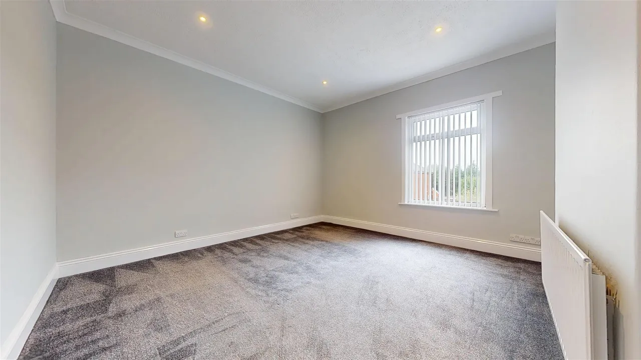 Heath Road, Ashton-In-Makerfield, photo 6