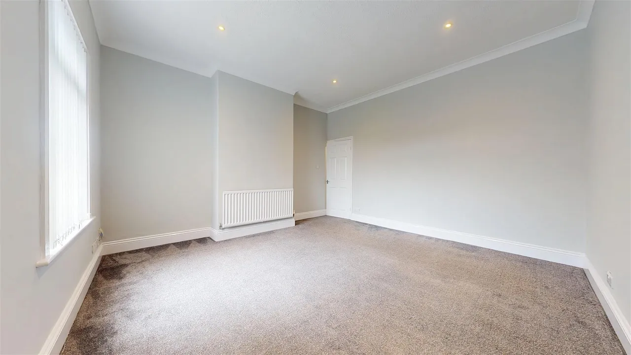 Heath Road, Ashton-In-Makerfield, photo 13