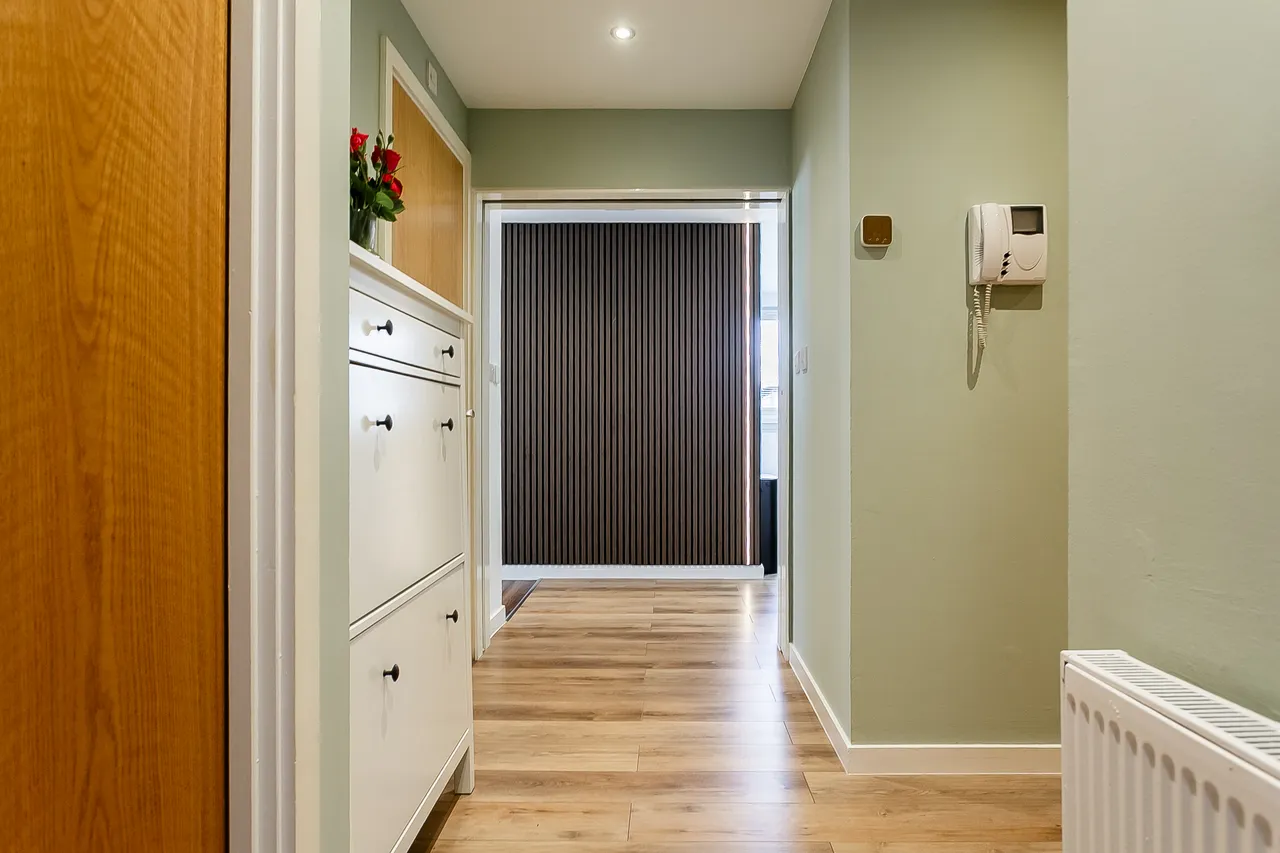 East Pilton Farm Avenue, Fettes, EH5, photo 32