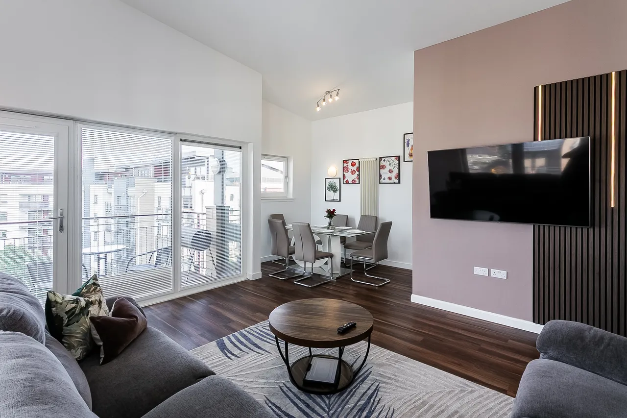 East Pilton Farm Avenue, Fettes, EH5, photo 5